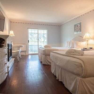  Queen Room Room